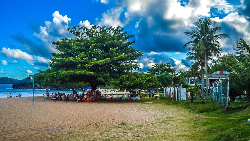 praia em Ubatuba para passeio de lancha