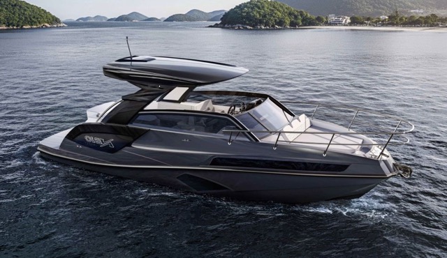 lancha 30 p&eacute;s